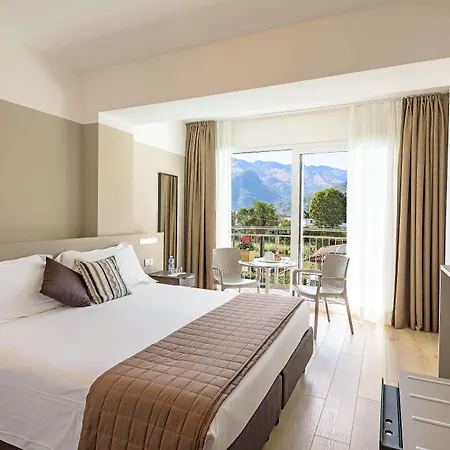 Vischi Hotel 3*