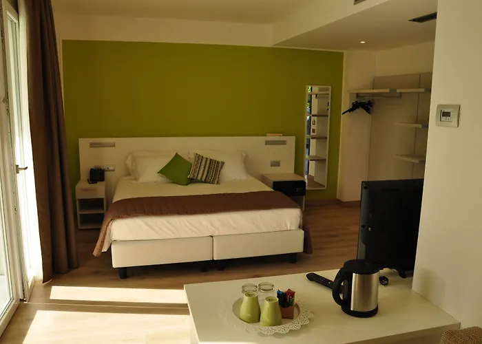 Vischi Otel Domaso
