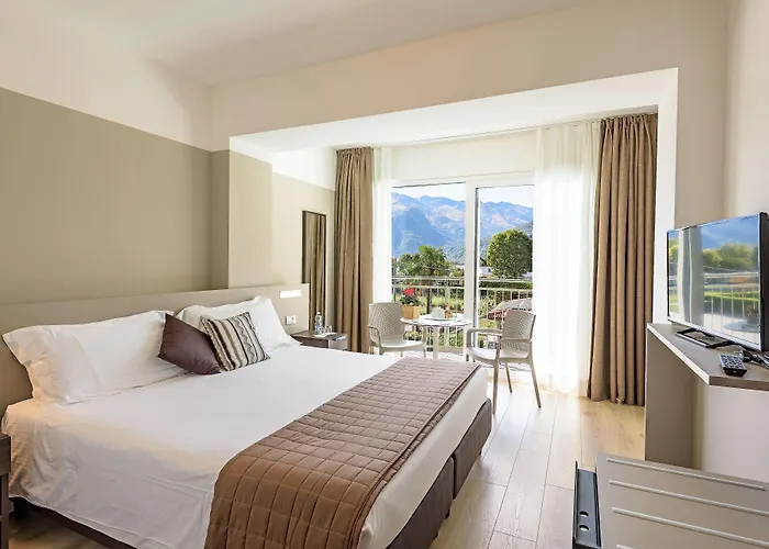 Vischi Otel 3*