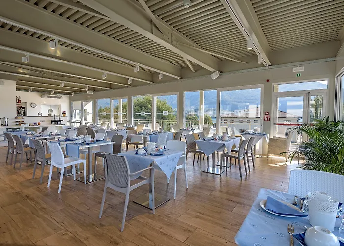 Vischi Otel Domaso