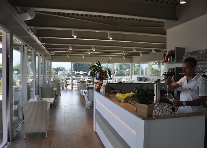 Vischi Otel 3*
